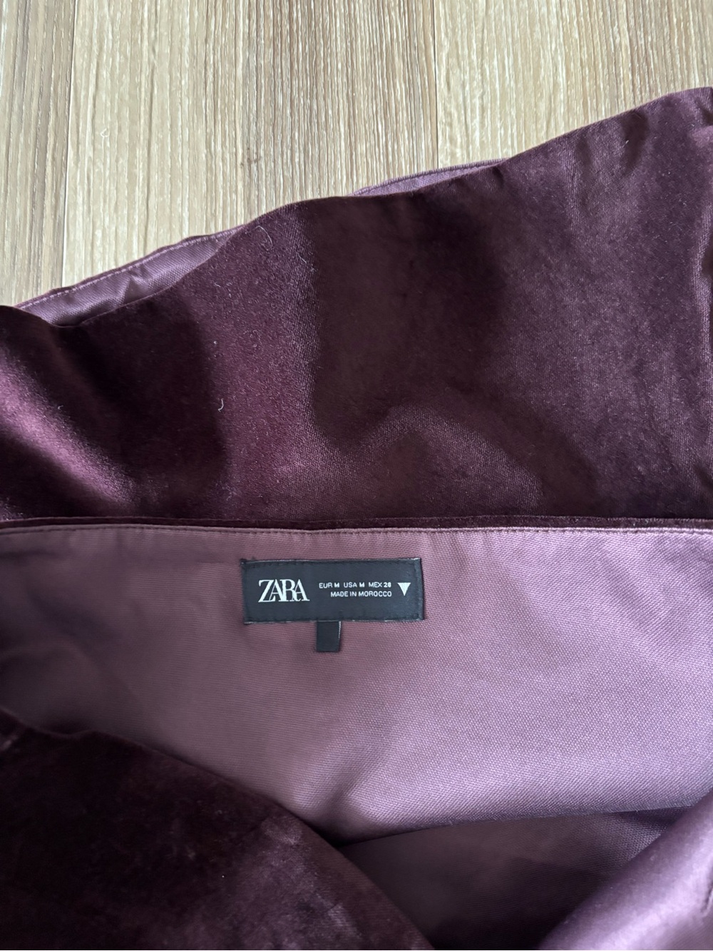ZARA Strapless Burgundy Velvet Top Bustier Womens M Whimsigoth Formal - Picture 7 of 8